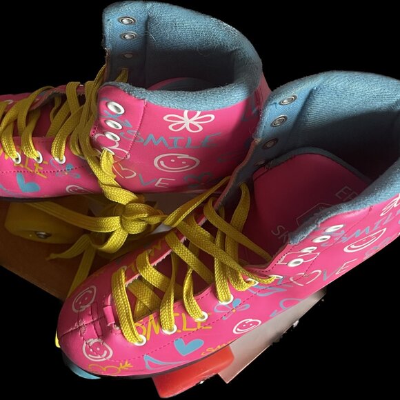 Epic Skates Blush Quad Roller Skates & Roller Limited Edition Skate Bag kids 3 - Picture 4 of 6